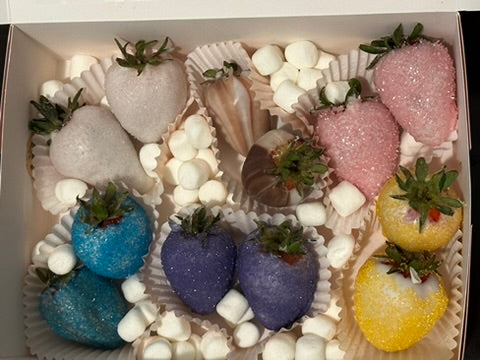 Chocolate-Covered Strawberries – Custom Colors