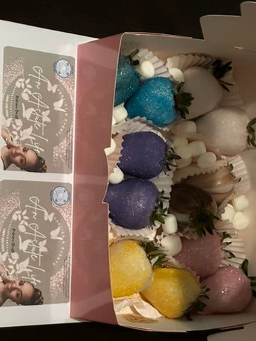 Chocolate-Covered Strawberries – Custom Colors